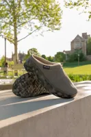 Velous_Timberline_Clog_Taupe_10