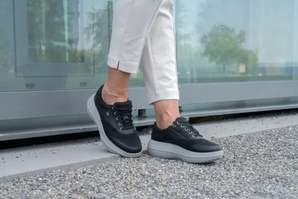 kybun_schoen_Aarau_Zwart_1